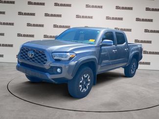Used 2023 Toyota Tacoma TRD Off-Road w/ Technology Package AWD/4WD video 1