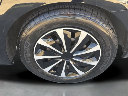 Used 2014 Volkswagen Jetta S image 11