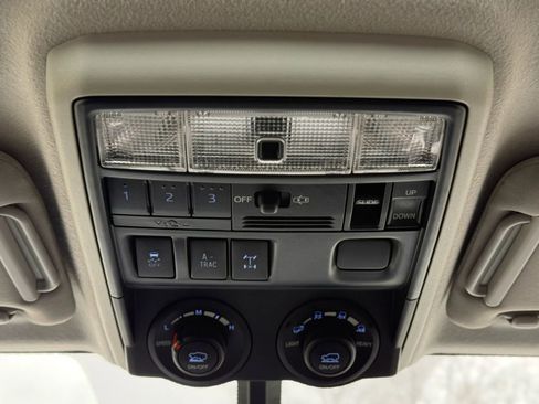 Used 2017 Toyota 4Runner TRD Off-Road Premium image 26