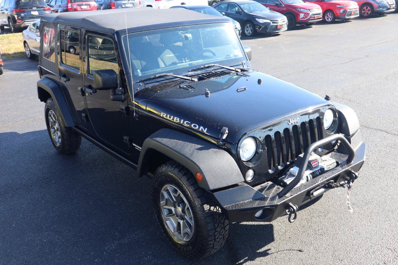 Used 2014 Jeep Wrangler Unlimited Rubicon w/ Connectivity Group AWD/4WD image 13
