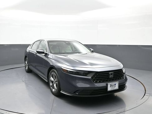 Certified 2024 Honda Accord EX image 3