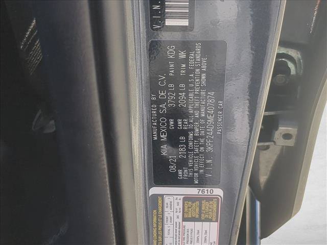 Used 2021 Kia Forte LXS FWD image 21