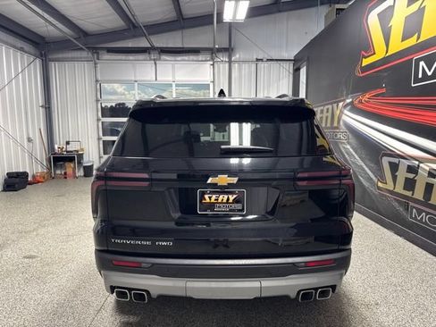 Used 2026 Chevrolet Traverse LT AWD/4WD image 15