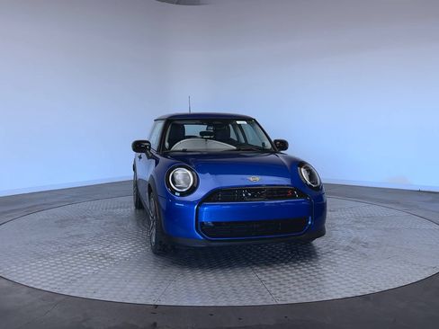 New 2026 MINI Cooper S FWD image 3