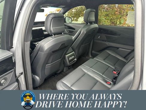 New 2024 Lincoln Nautilus Premier w/ Equipment Group 102A image 19