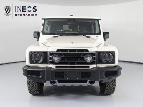 New 2025 INEOS Grenadier Fieldmaster Edition image 2
