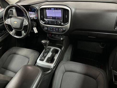 Used 2019 Chevrolet Colorado LT AWD/4WD image 13