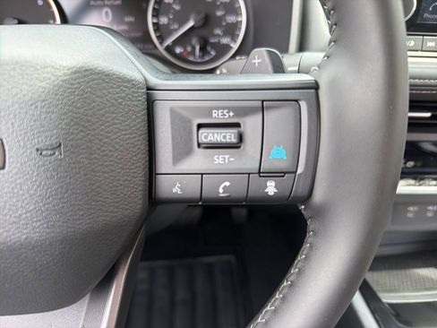 Used 2026 Nissan Rogue SV FWD image 23