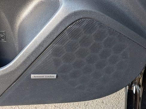 Used 2021 Subaru Impreza 2.0i Limited image 10