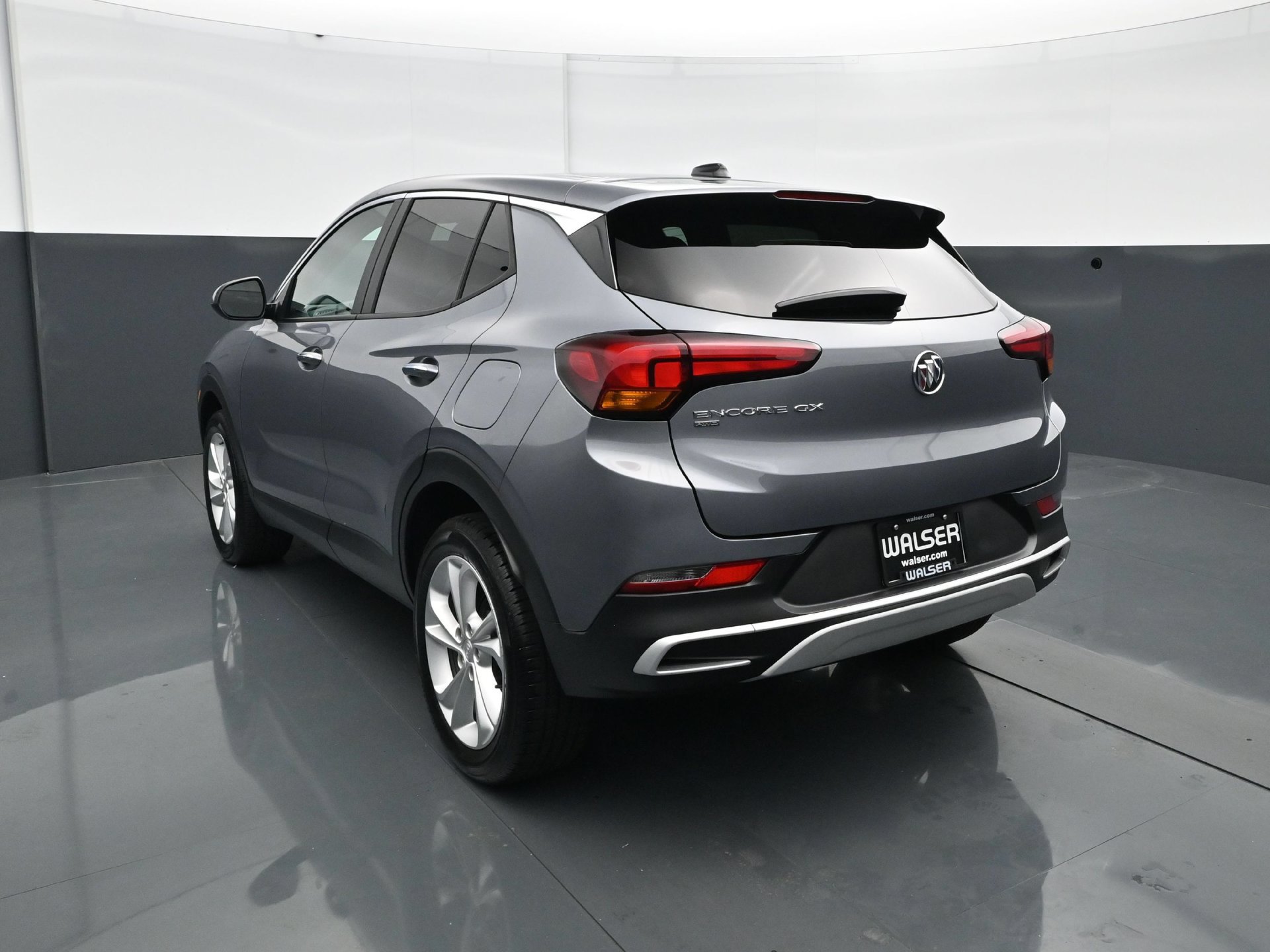 Used 2021 Buick Encore GX Preferred w/ Cold Weather Comfort Package AWD/4WD image 5