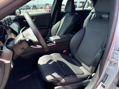 Used 2025 Mercedes-Benz C 300 Sedan image 13