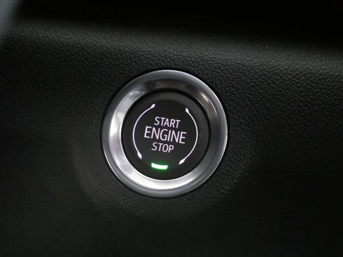 New 2026 GMC Terrain AT4 w/ Convenience Package III image 27