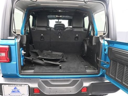Used 2020 Jeep Wrangler Unlimited Rubicon AWD/4WD image 24