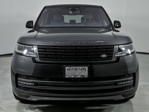 Used 2023 Land Rover Range Rover SE AWD/4WD image 4