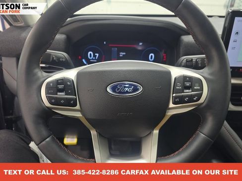 Used 2025 Ford Explorer Active w/ Active Comfort Package image 6