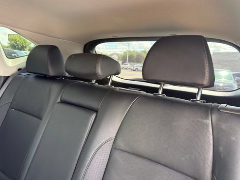 Used 2024 Kia Seltos EX FWD image 31