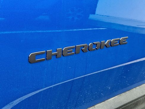 New 2026 Jeep Cherokee Laredo AWD/4WD image 17