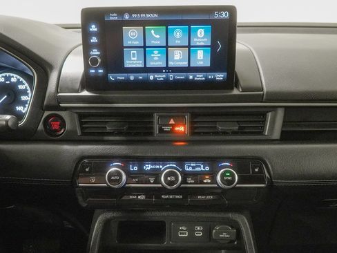 Used 2025 Honda Pilot EX-L image 27