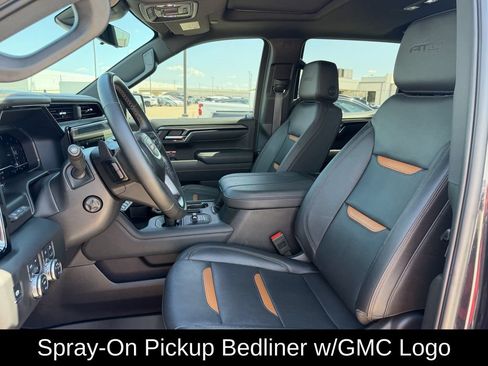 Used 2025 GMC Sierra 1500 AT4 w/ AT4 Premium Package AWD/4WD image 34