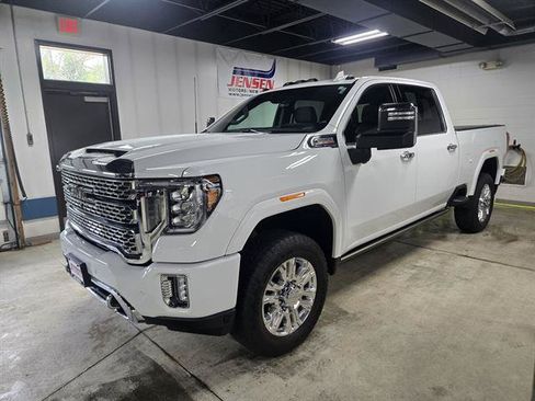 Certified 2022 GMC Sierra 3500 Denali w/ Denali Ultimate Package AWD/4WD image 1