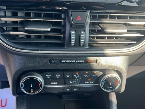 Certified 2022 Ford Escape SE w/ Convenience Package image 25