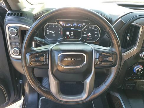 Used 2021 GMC Sierra 1500 Denali w/ Technology Package AWD/4WD image 21