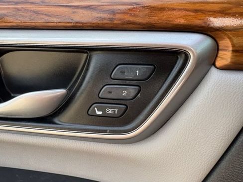 Used 2020 Honda CR-V EX-L image 23
