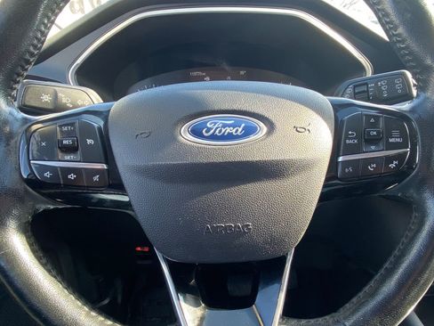 Used 2021 Ford Escape SEL image 24