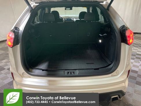 Used 2019 Ford Edge ST w/ Equipment Group 401A image 23