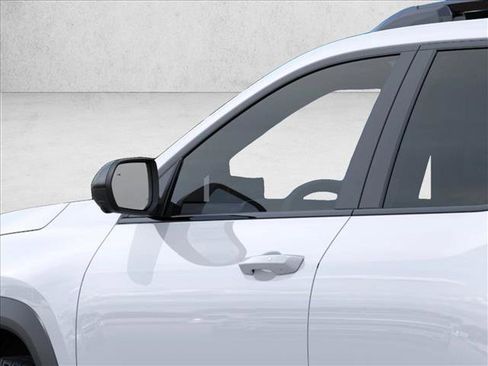 New 2026 Chevrolet Equinox RS w/ Convenience Package III FWD image 12