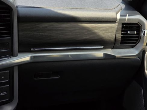 Used 2024 Ford F150 Lariat w/ FX4 Off-Road Package AWD/4WD image 44