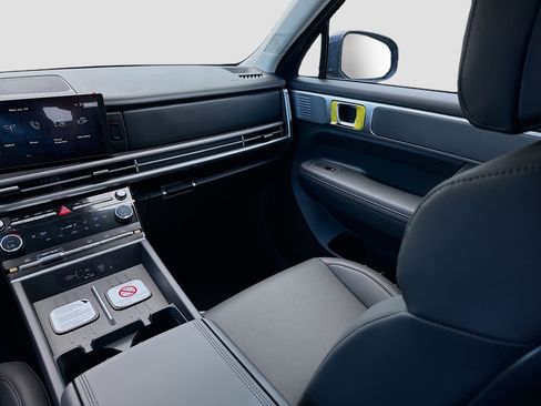 New 2026 Hyundai Santa Fe SEL FWD image 16