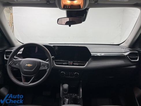 Used 2025 Chevrolet TrailBlazer LT image 18