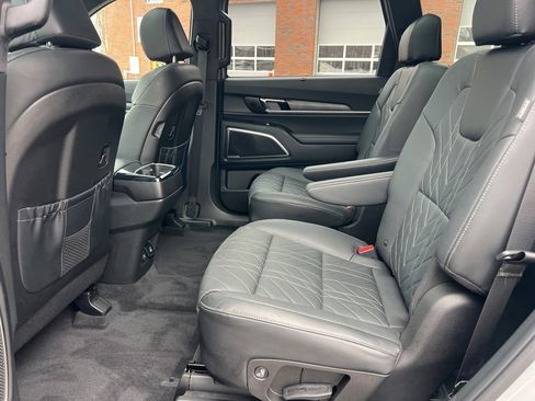 Certified 2023 Kia Telluride SX Prestige X-Line image 24