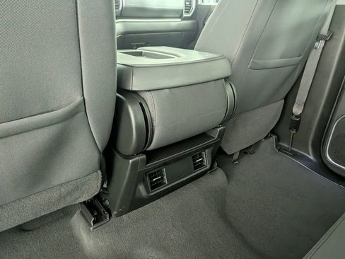 Certified 2024 Chevrolet Silverado 2500 LT image 34