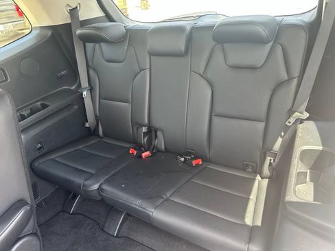 Used 2025 Kia Telluride S FWD image 32