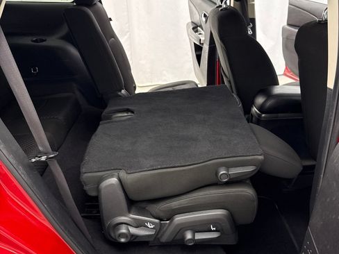 Used 2019 Dodge Journey SE FWD image 38