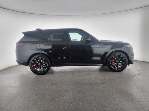 Used 2023 Nissan Rogue SV FWD image 34