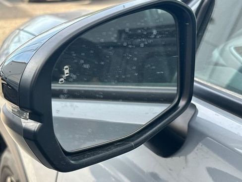 Used 2024 Honda HR-V Sport image 6