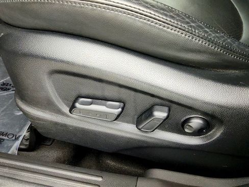 Used 2016 Kia Soul ! w/ Premium Package image 12