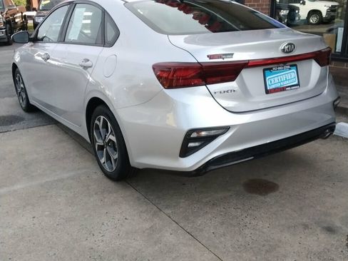 Used 2019 Kia Forte LXS image 2