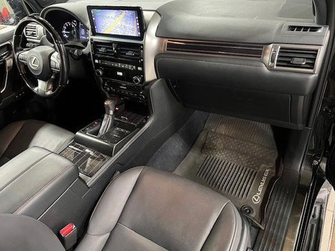 Used 2023 Lexus GX 460 Premium image 19