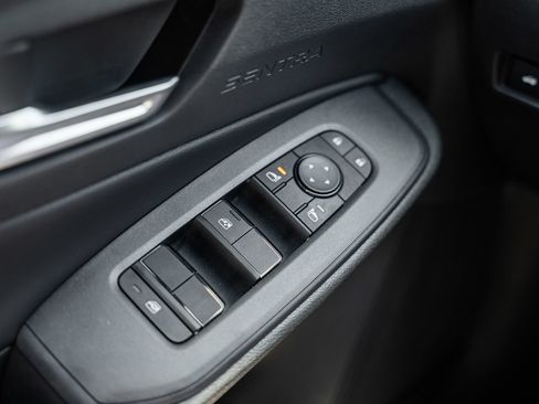 Used 2026 Nissan Sentra SV w/ SV Convenience Package FWD image 29