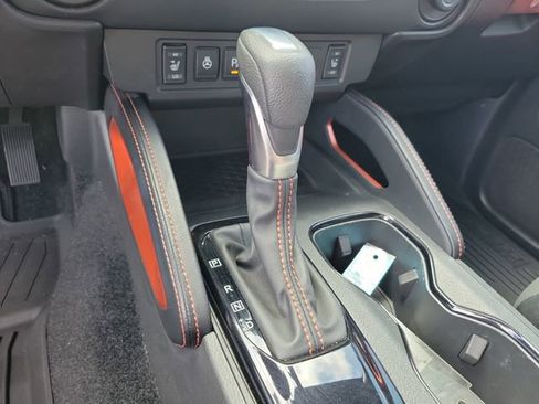 Used 2023 Nissan Frontier PRO-4X w/ Pro Convenience Package image 22