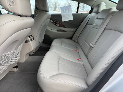 Used 2011 Buick LaCrosse CXL image 12