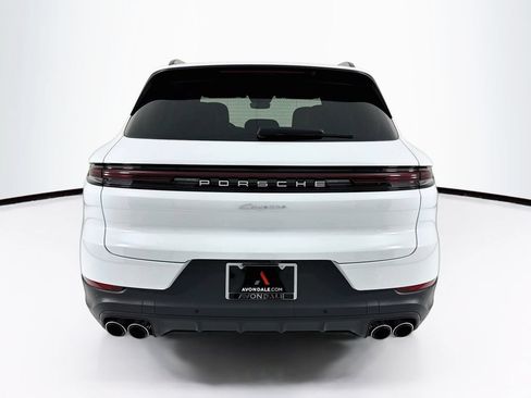 New 2026 Porsche Cayenne AWD/4WD image 10