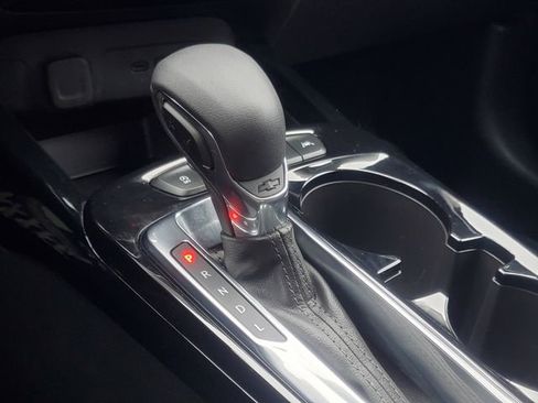 Used 2025 Chevrolet Trax LT w/ Driver Confidence Package image 26