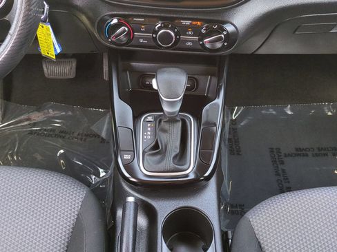 Used 2022 Kia Soul LX FWD image 19