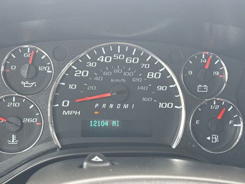 Used 2024 GMC Savana 2500 w/ Driver Convenience Package image 22