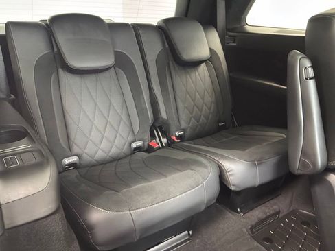 Used 2023 Mercedes-Benz GLS 63 AMG 4MATIC image 29